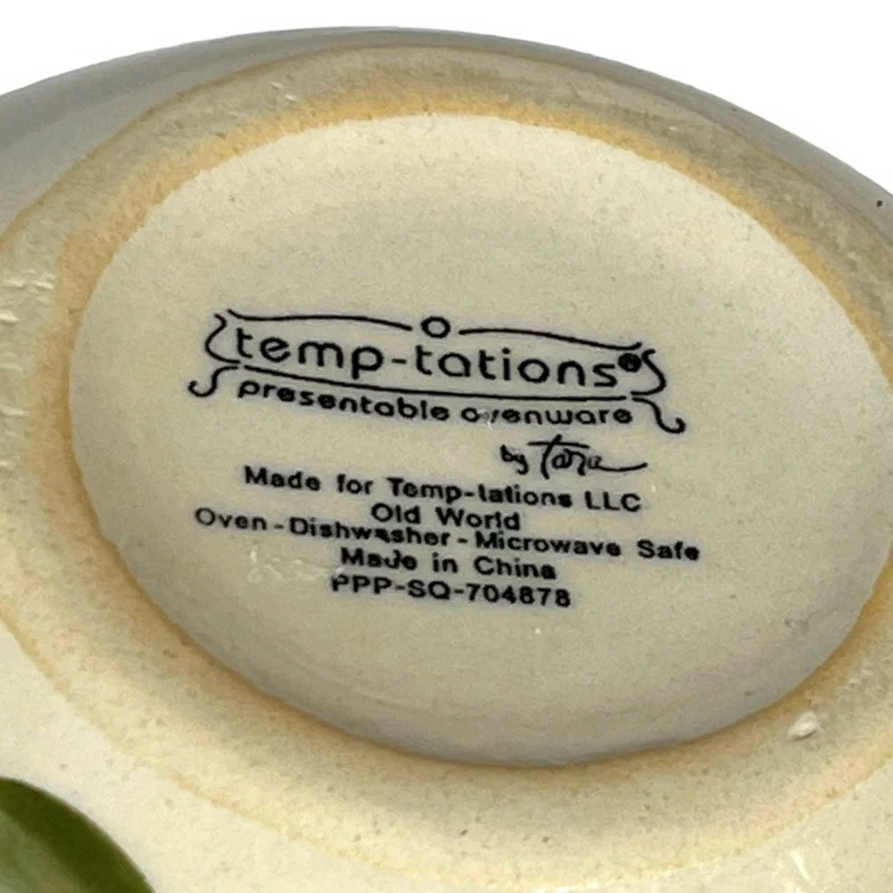 Temptations Old World Chicken 1.5 Measuring Cup Replacement Hand Painted Decor‎